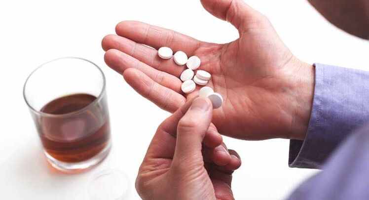Είναι δυνατόν να πίνετε αλκοόλ με αντιβιοτικά;